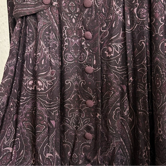 Plaza South Vintage 90s Women's Purple Paisley Dress Size 10P - Picture 10 of 16